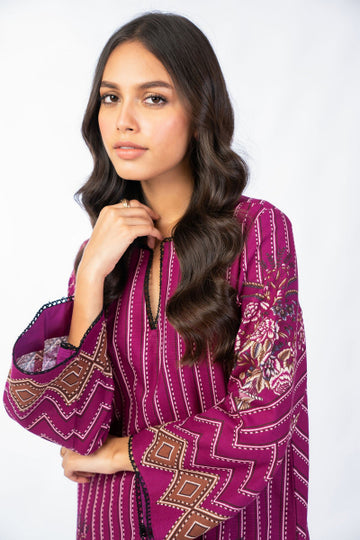 Alkaram FW-38.1-22-Magenta Winter Collection 2022 Online Shopping